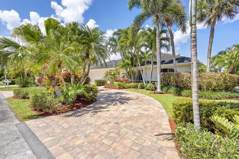 Picture of 931 Hyacinth Drive, Delray Beach FL 33483