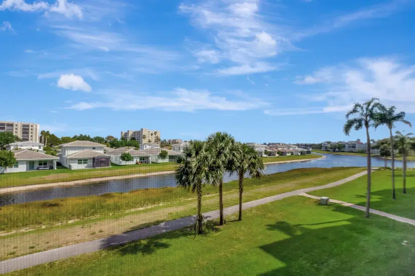 Picture of 7370 S Oriole Unit 303, Delray Beach FL 33446