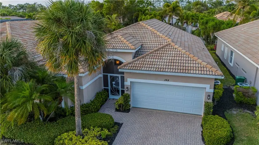 Picture of 144 Glen Eagle Cir, Naples FL 34104