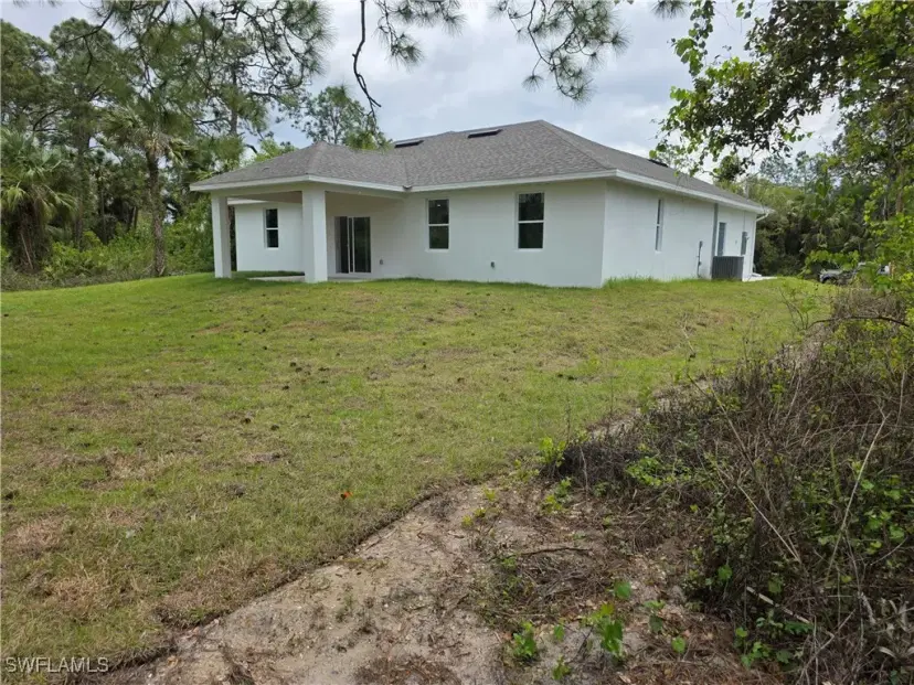 Picture of 5005 Eifel Ln, Labelle FL 33935