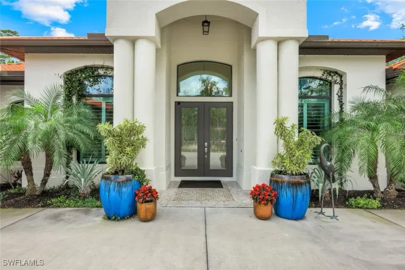 Picture of 4350 1St Ave Nw, Naples FL 34119