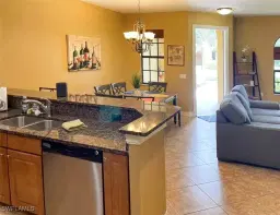Picture of 9114 Chula Vista Ln 11905, Naples, FL 34113