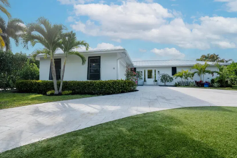 Picture of 12 SE Hitching Post Circle, Tequesta FL 33469