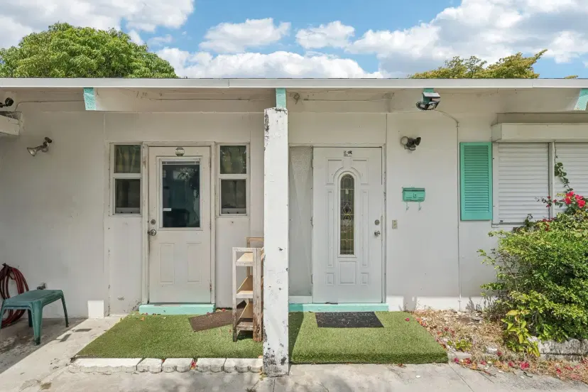 Picture of 413 Ontario Pl, West Palm Beach FL 33409