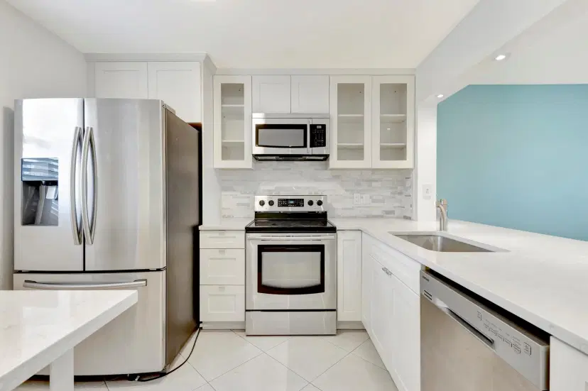 Picture of 2601 NE 3Rd Court 3120, Boynton Beach FL 33435