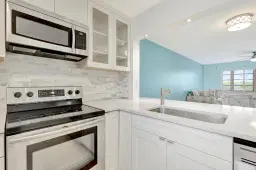 Picture of 2601 NE 3Rd Court 3120, Boynton Beach, FL 33435