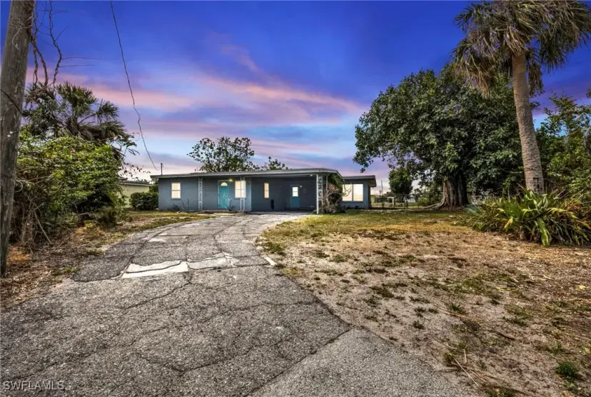 Picture of 103 Curtis Ter Ne, Port Charlotte FL 33952