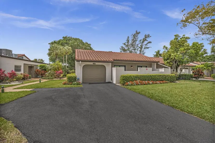 Picture of 21389 Cypress Hammock Drive 22A, Boca Raton FL 33428