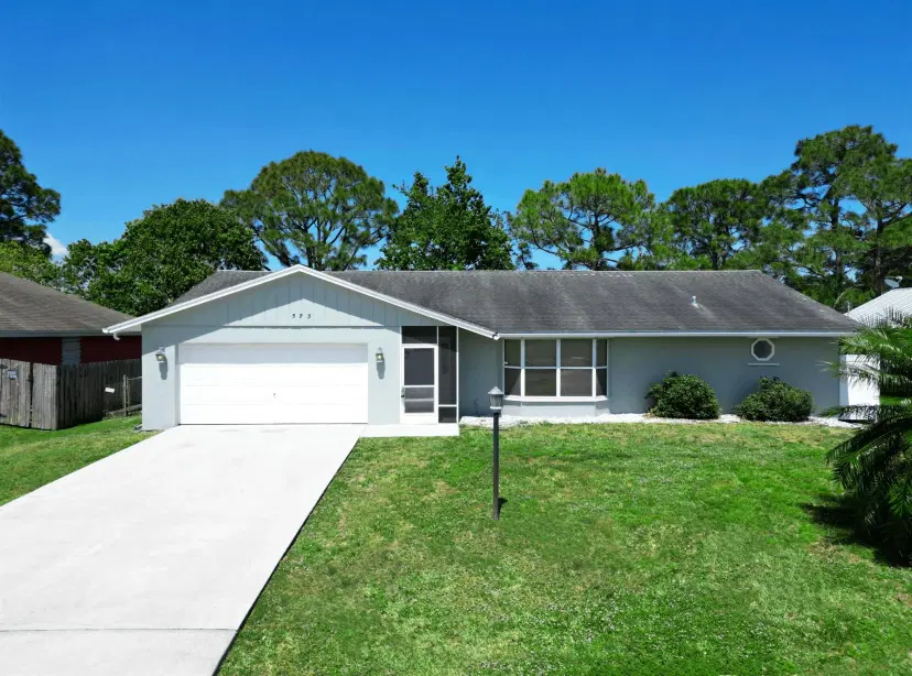 Picture of 573 SW Carter Avenue, Port St Lucie FL 34983