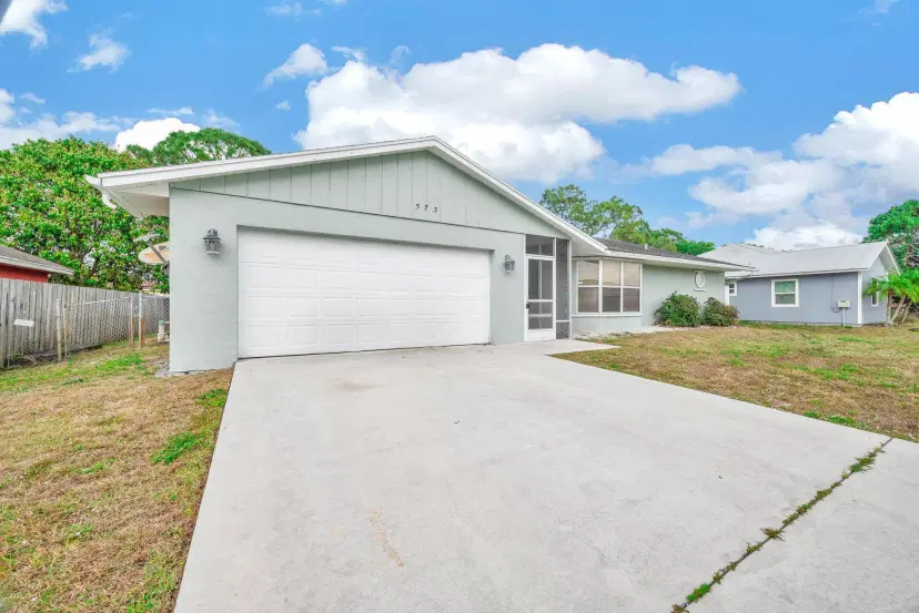 Picture of 573 SW Carter Avenue, Port St Lucie FL 34983