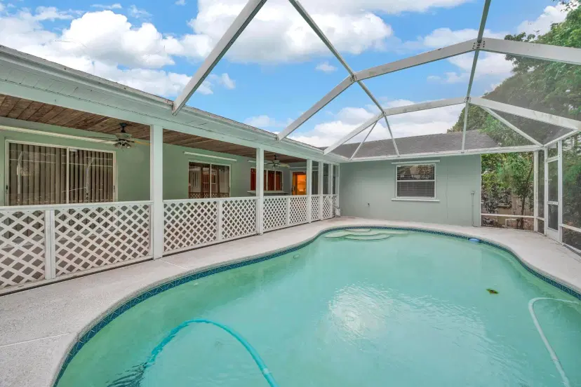 Picture of 573 SW Carter Avenue, Port St Lucie FL 34983