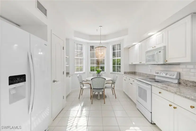 Picture of 9021 Las Maderas Dr 101, Bonita Springs FL 34135
