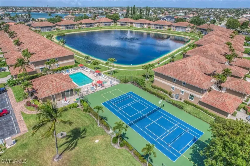 Picture of 570 Club Marco Cir 7-101, Marco Island FL 34145