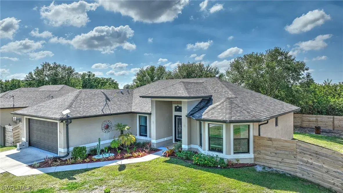 Picture of 432 Piedmont St, Lehigh Acres, FL 33974