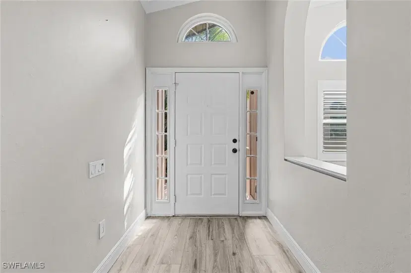 Picture of 6621 Rolland Ct, Fort Myers FL 33908