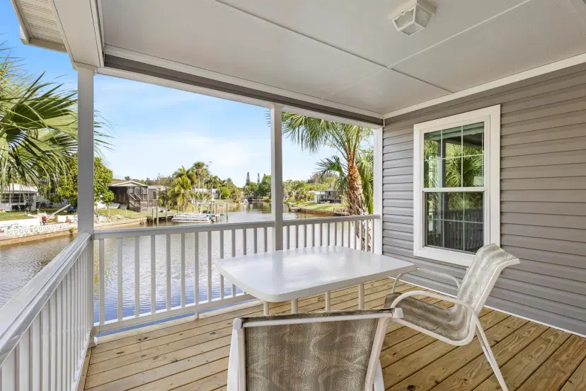 Picture of 111 SE Paradise Place, Stuart FL 34997