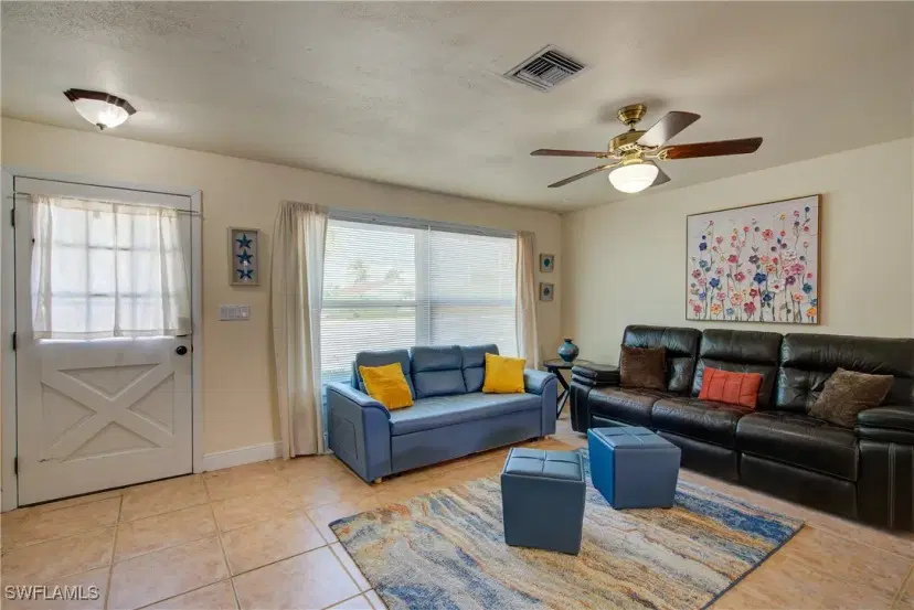 Picture of 3406 Country Club Blvd, Cape Coral FL 33904