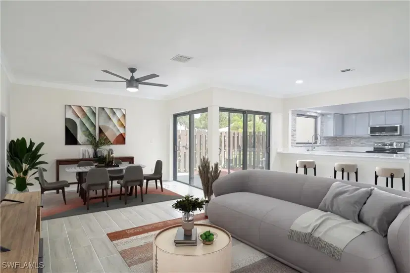 Picture of 711 SE 12Th Ave 136, Cape Coral FL 33990