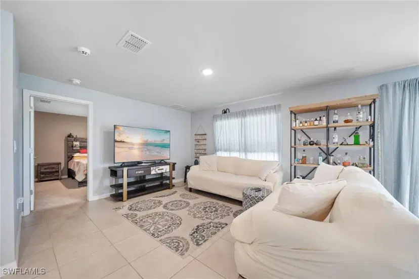 Picture of 5013 Pinetree Cir, Labelle FL 33935