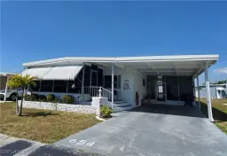 Picture of 654 Future Dr, North Fort Myers, FL 33917