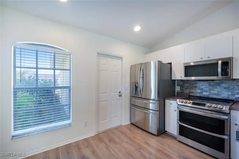 Picture of 135 Blue Ridge Dr 35, Naples FL 34112