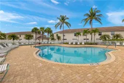 Picture of 3636 Pine Oak Cir 101, Fort Myers, FL 33916