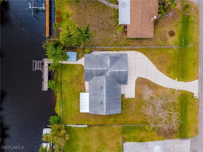 Picture of 137 Meta St, Fort Myers FL 33905