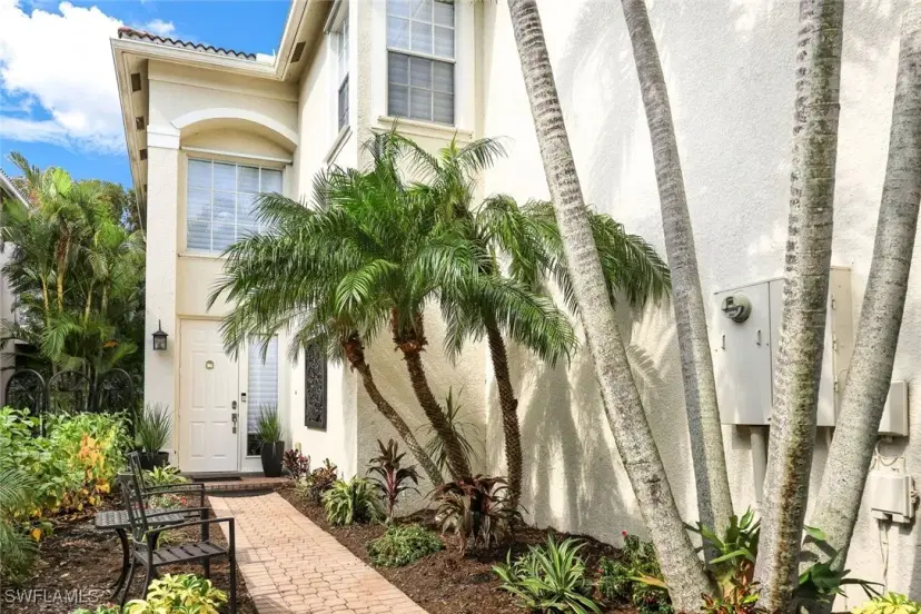 Picture of 10327 Carolina Willow Dr, Fort Myers FL 33913