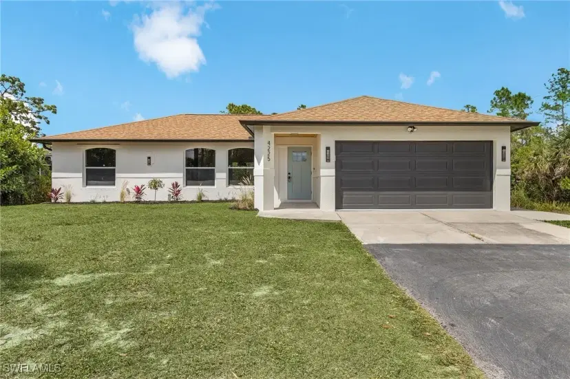Picture of 4225 29Th Ave Ne, Naples FL 34120