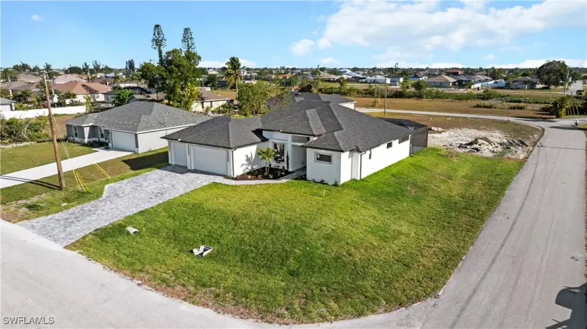 Picture of 122 NE 20Th Ter, Cape Coral FL 33909