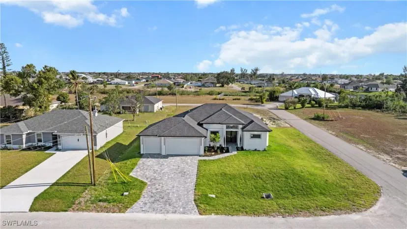 Picture of 122 NE 20Th Ter, Cape Coral FL 33909