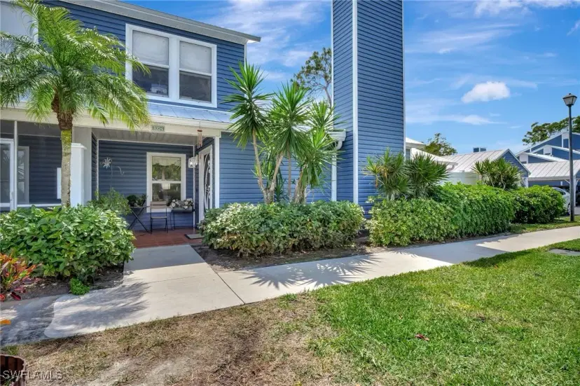 Picture of 3324 Timberwood Cir 46-0, Naples FL 34105