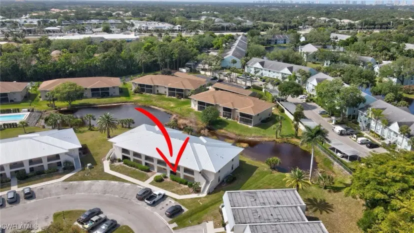 Picture of 151 Cypress Way E D3, Naples FL 34110