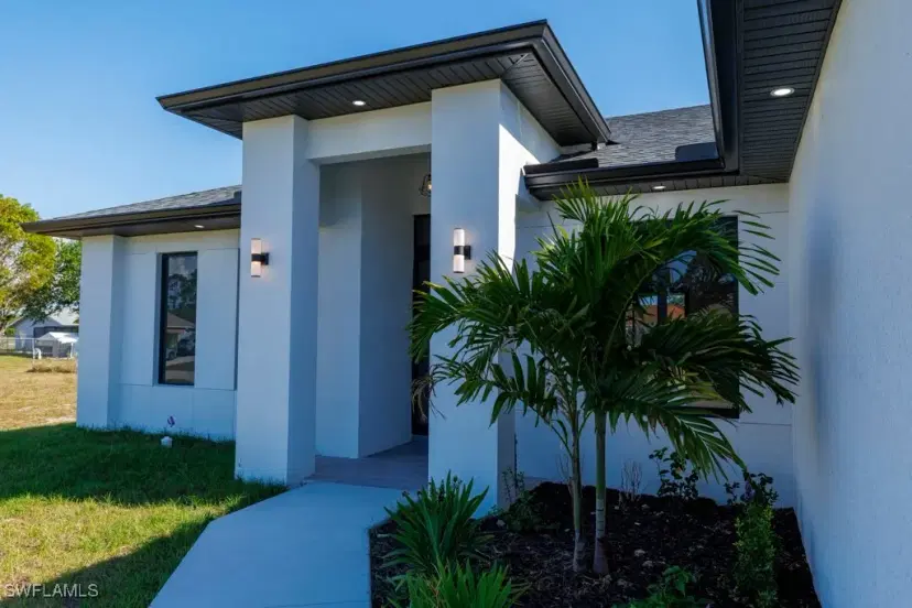 Picture of 2124 NE 28Th St, Cape Coral FL 33909