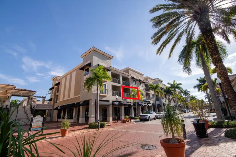 Picture of 4883 Pga Blvd 202, Palm Beach Gardens FL 33418