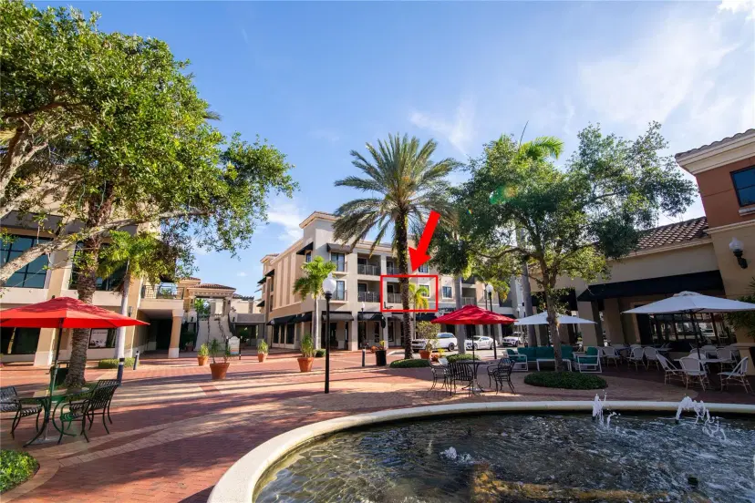 Picture of 4883 Pga Blvd 202, Palm Beach Gardens FL 33418