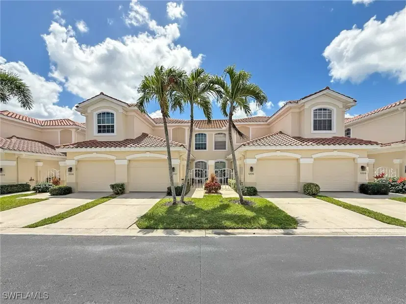 Picture of 15055 Tamarind Cay CT 1207, Fort Myers FL 33908