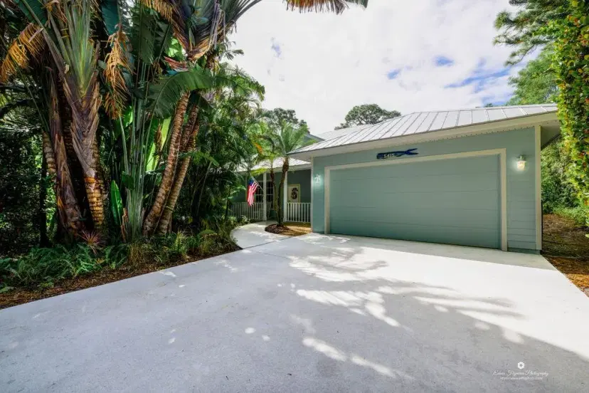 Picture of 5415 SW Landing Creek Drive, Palm City FL 34990