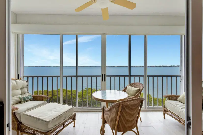 Picture of 144 NE Edgewater Drive 3305, Stuart FL 34996