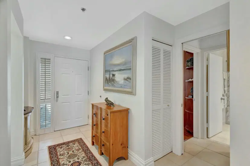 Picture of 144 NE Edgewater Drive 3305, Stuart FL 34996