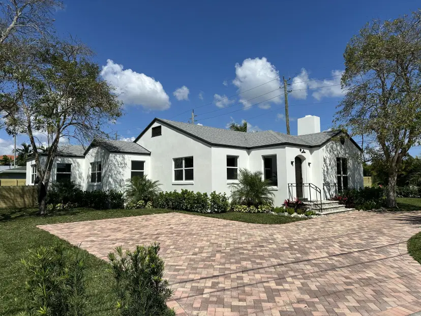 Picture of 4015 Washington Road, West Palm Beach FL 33405