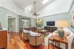 Picture of 3622 Belair Ln 12, Naples, FL 34103