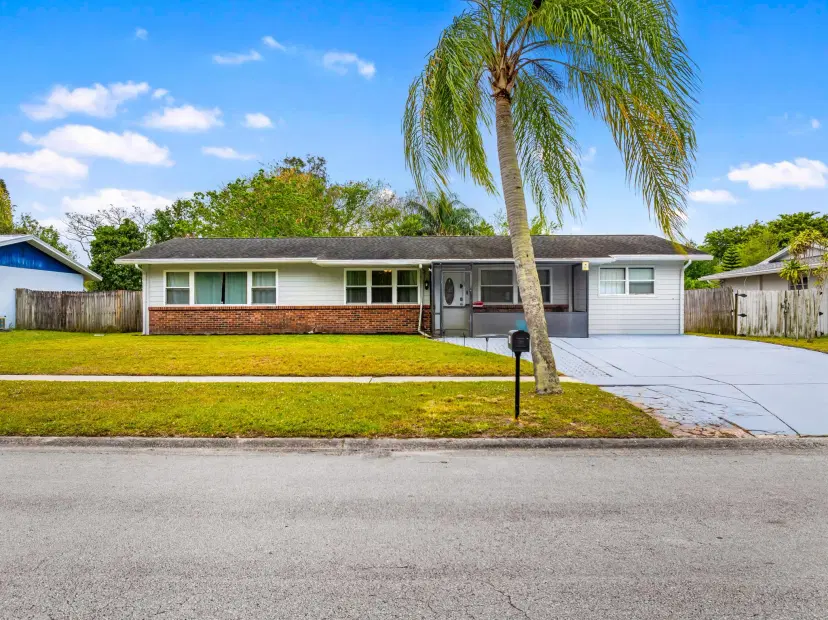 Picture of 340 NE Solida Drive, Port St Lucie FL 34983