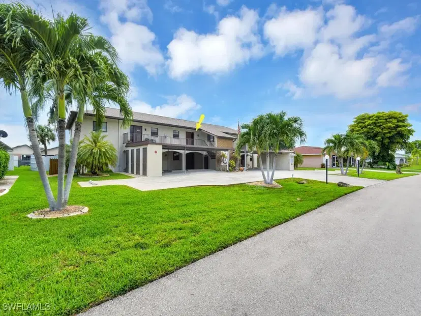 Picture of 3720 SE 10Th Ave 202, Cape Coral FL 33904