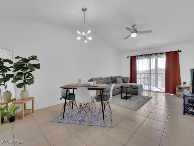 Picture of 3720 SE 10Th Ave 202, Cape Coral FL 33904