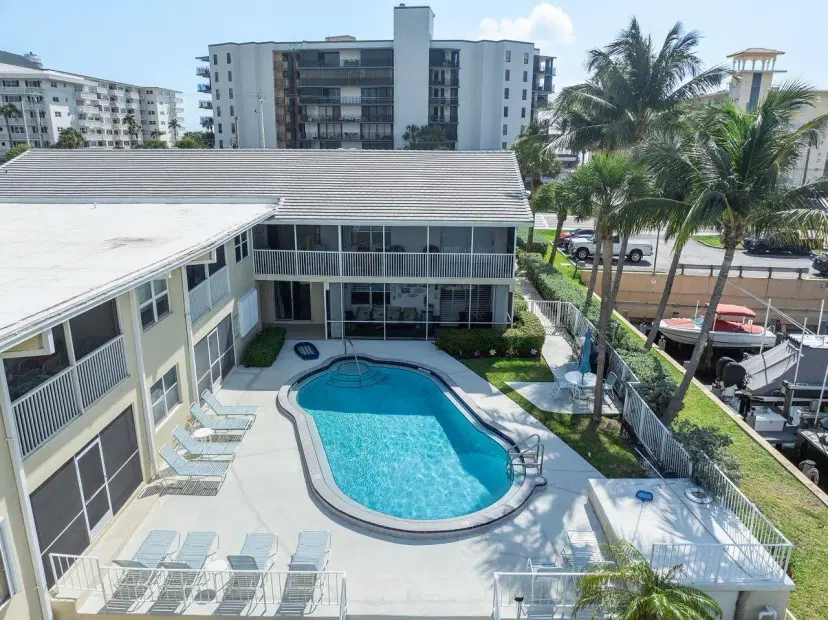 Picture of 1166 Hillsboro Mile 5, Hillsboro Beach FL 33062