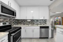 Picture of 1731 Fairfax Dr, Fort Lauderdale, FL 33312