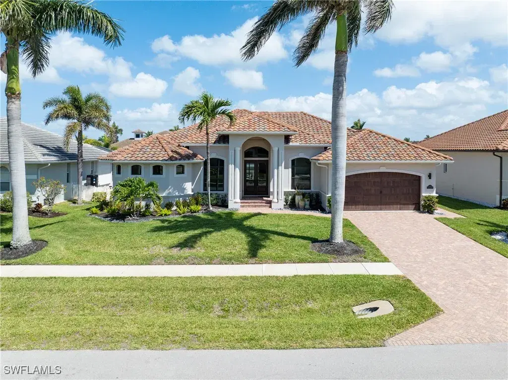 Picture of 1064 Cottonwood Ct, Marco Island, FL 34145