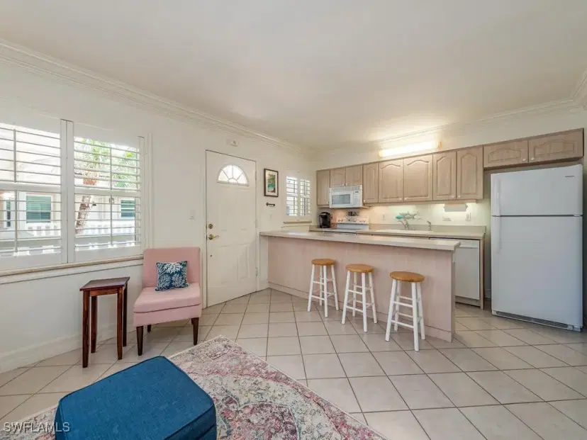 Picture of 980 7Th Ave S 210, Naples FL 34102