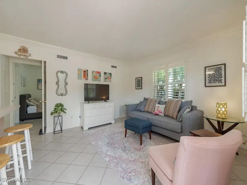 Picture of 980 7Th Ave S 210, Naples FL 34102